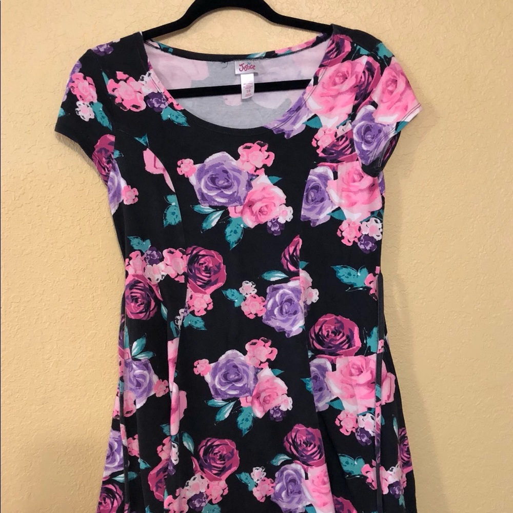 Justice floral print dress with tie back.  Size 18